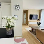Luxury Prague House *