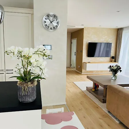 Private Villa Near Prague Up 10 Guests *