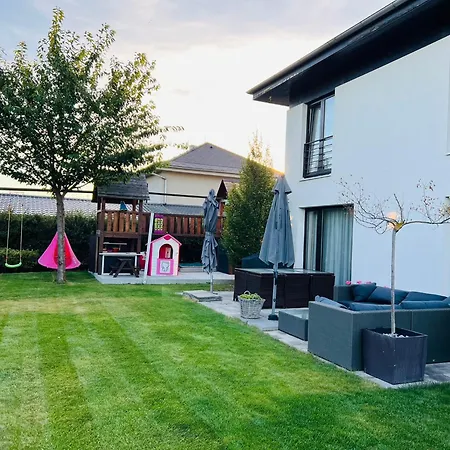 Private Villa Near Prague Up 10 Guests