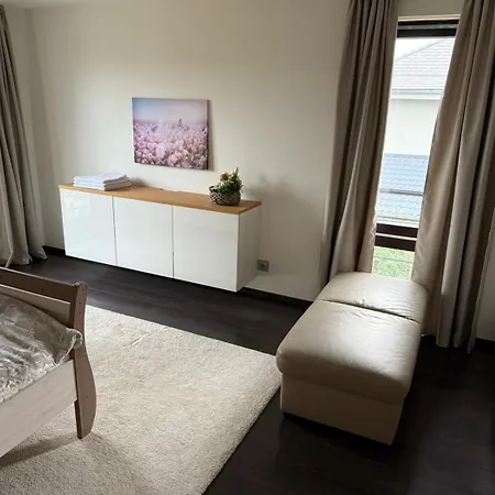 빌라 Private Villa Near Prague Up 10 Guests Herink