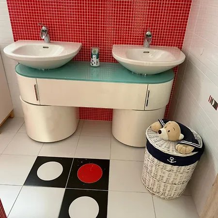 빌라 Private Villa Near Prague Up 10 Guests Herink